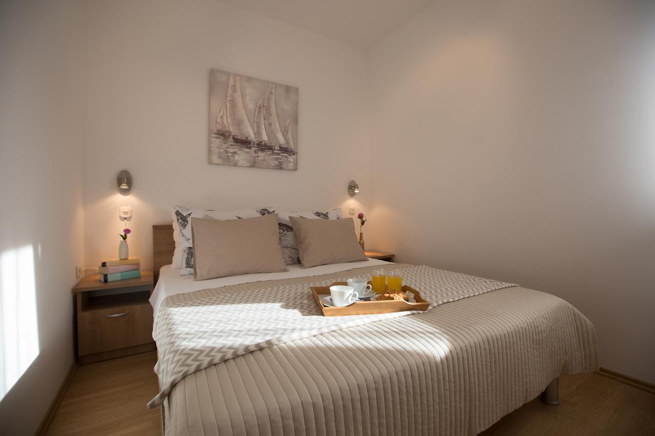 Maiv Residence - Family & Designer Suites Rogoznica  Exteriér fotografie