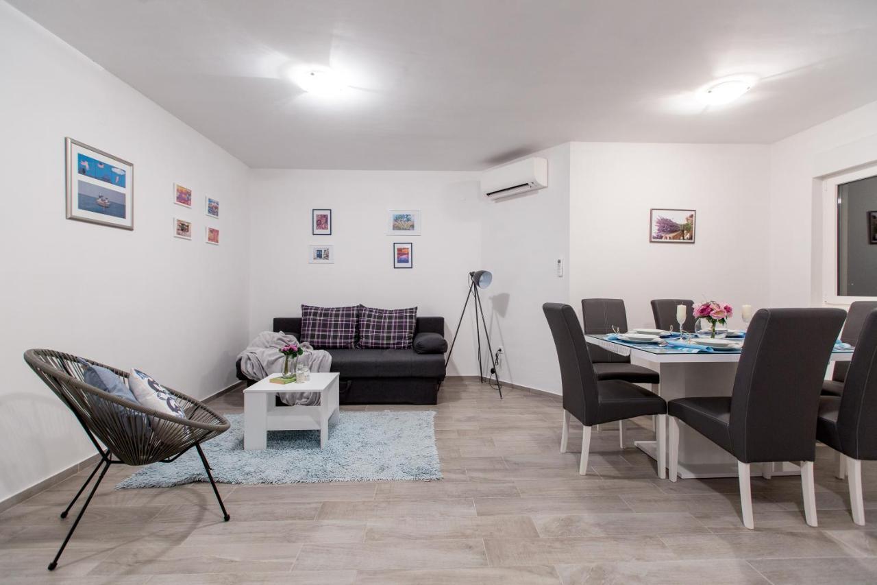 Maiv Residence - Family & Designer Suites Rogoznica  Pokoj fotografie